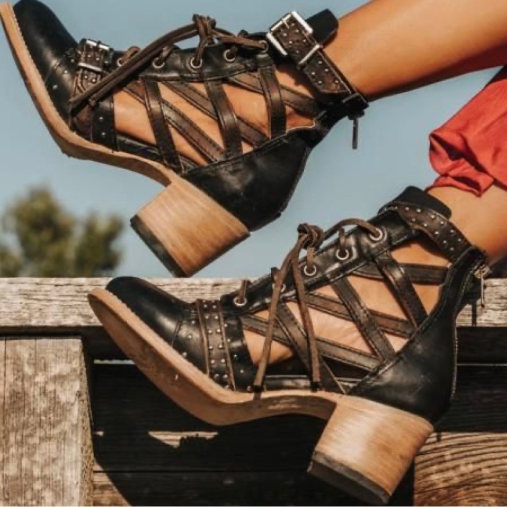 FREEBIRD Cheyenne Bootie in BLACK 🖤 Size 7